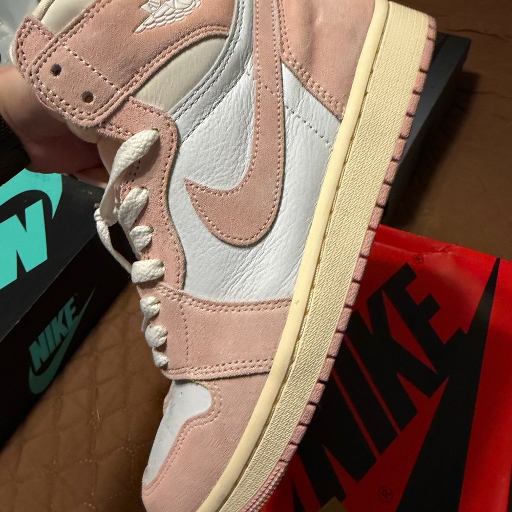 Jordan Retro 1 HI OG Washed Pink - Picture 3 of 8
